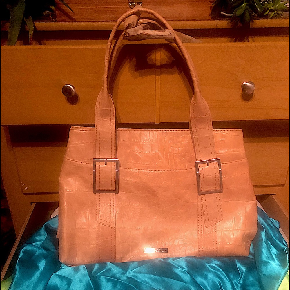 Kenneth Cole Bag